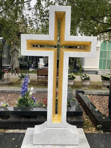 Крест на могилу .jpg