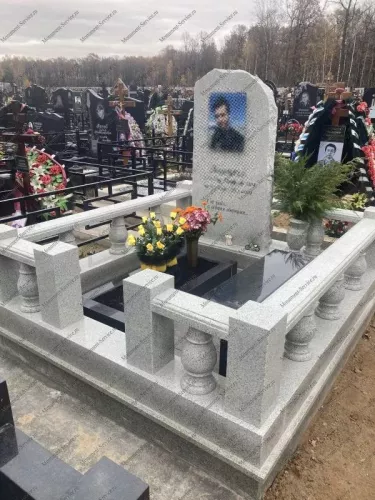 Комплекс на могилу в Москве и МО