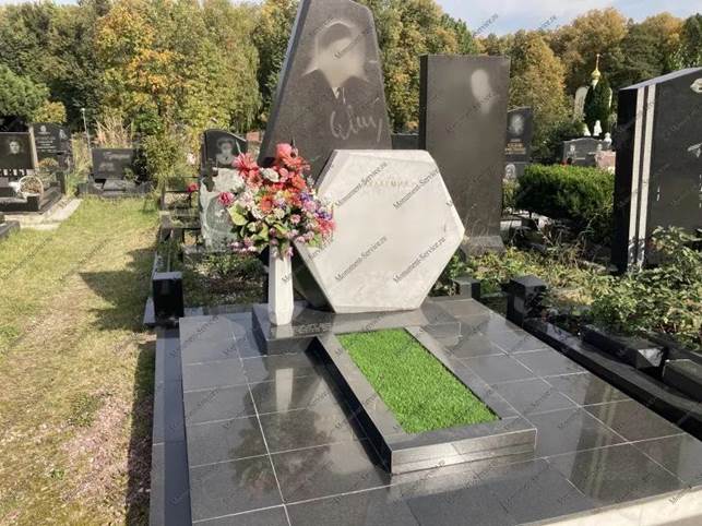 цветник на могилу
