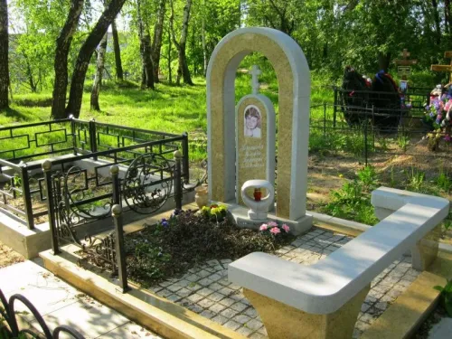 Памятники арки из гранита Памятники арки из гранита