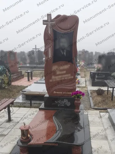 Памятни красный православный