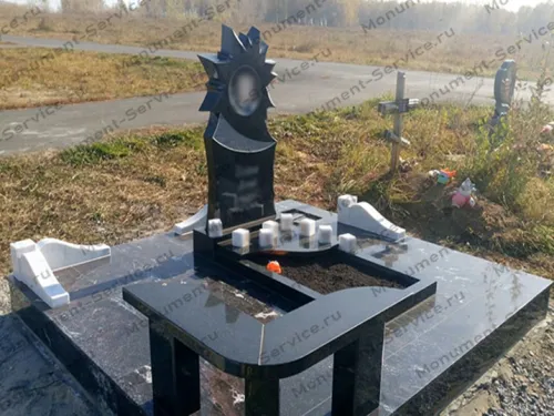 Памятник ребенку