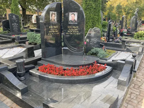 Гранитный комплекс семейный