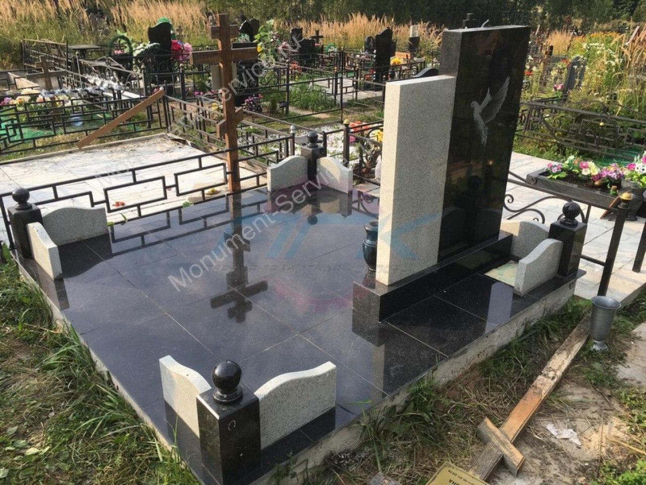 Памятник Арка